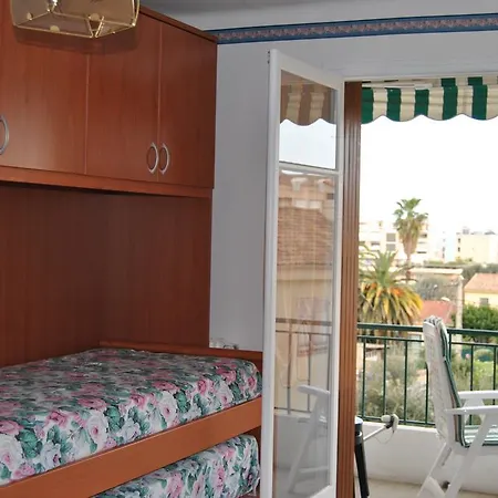 Maison Loggias דירה *